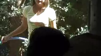 Cool anális és mély szopást végez egy vékony barna. xex videok
