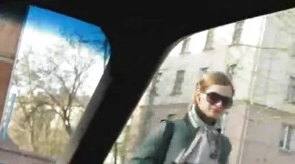 Violet Myers és kemény torok kibaszott egy fekete férfival. szekx videok