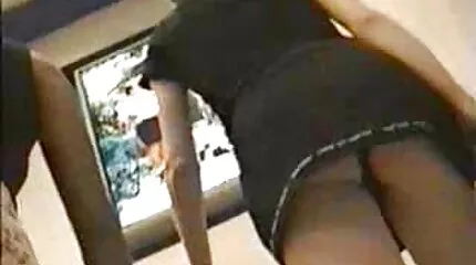 Marco Banderas és barátja két kakast döftek bele egy szex video lányba, miközben kibaszották.