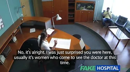 Lisa Ann számára a fasz a seggben ingyenszexvideok szép kiegészítője a klasszikus fasznak.
