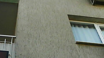 hatalmas mellek