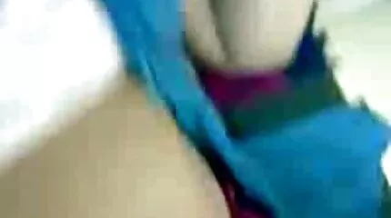 A amatör szexvideok csinos arcú szőke először a Woodman's castingon meztelenül.