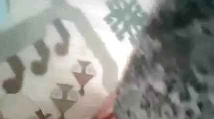 A leszbikus nők ingyenespornó úgy döntöttek, hogy szexelnek és megsimogatják forró testüket.