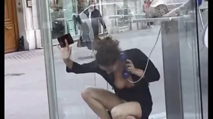 Anális csoport online pornó videók fasz egy marha férfi, három ribanc.